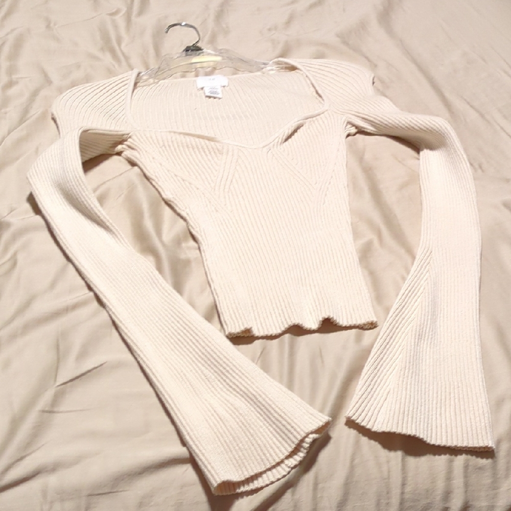 H&M Cream Ribbed Knit Hoodie